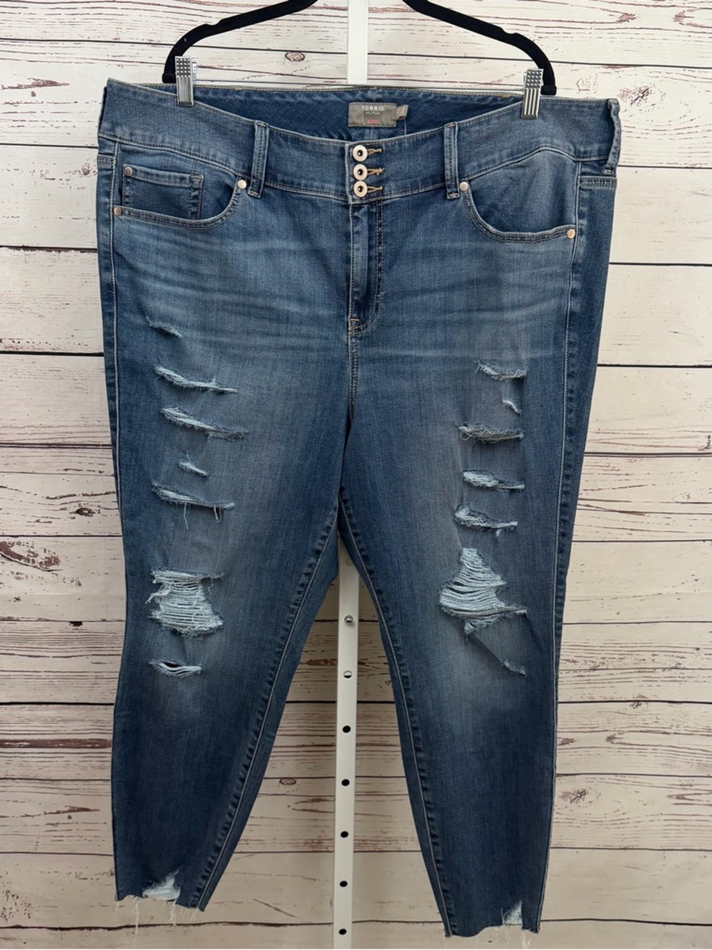 TORRID Distressed High Waist Raw Hem Cropped Jegging Jeans Plus Size 24R NWT